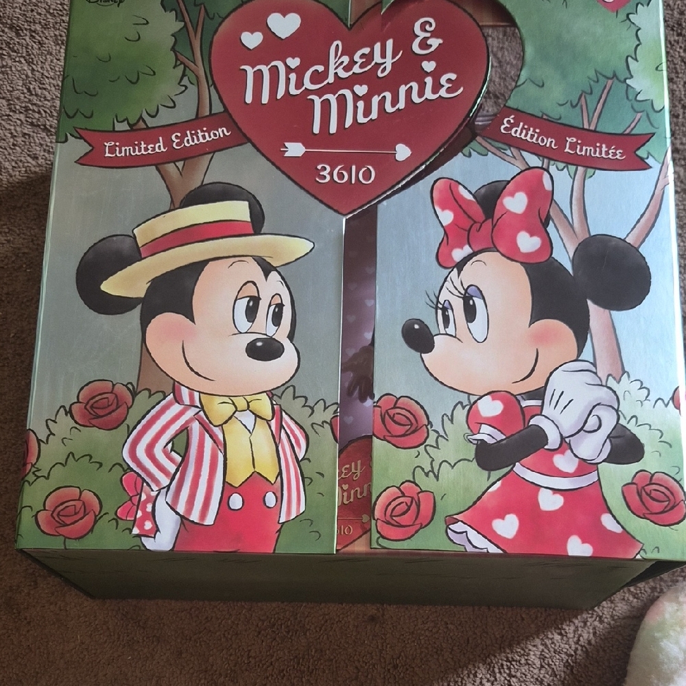 Disney Mickey & Minnie Limited Edition Heart Design Box in Red, Yellow, Black
